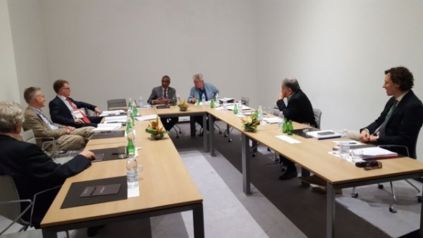 Baltarusijos ir Kazachstano notariatai - rimti kandidatai į Tarptautinę notariato sąjungą